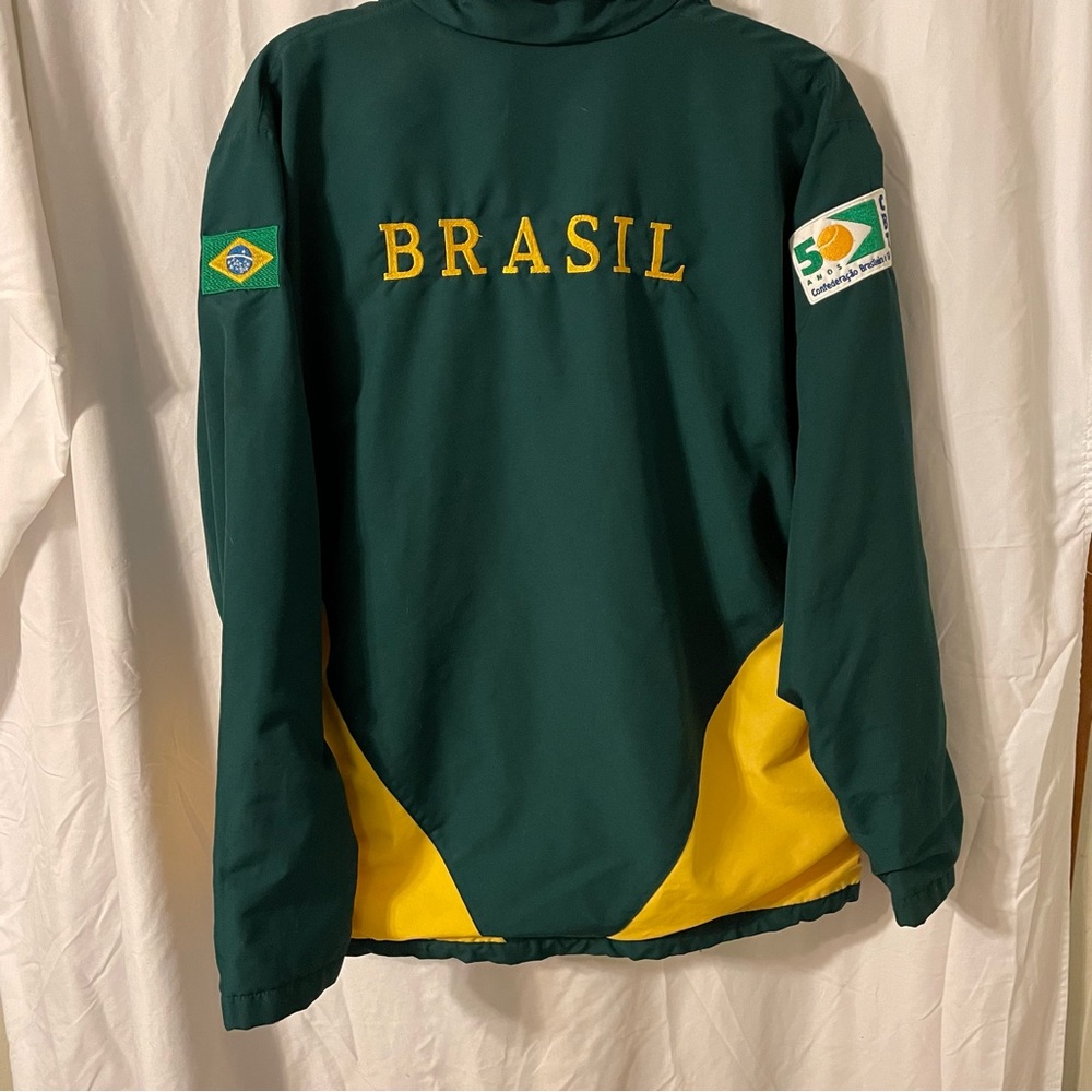 Zip front Brazilian tennis jacket from 2004 Olympics in Athens